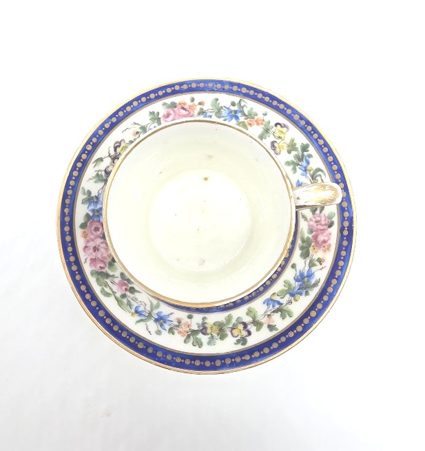 Manufacture de Sèvres - Première République française - Tasse et sa soucoupe -photo-5