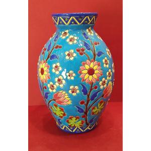Kéramis - Vase à Décor De Tiges En Fleurs Et Semis De Fleurettes Sur Fond Bleu Clair.