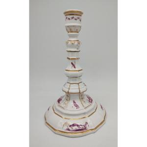 Manufacture de Meissen - Vers 1740 - Flambeau à décor dit « falbetière » 