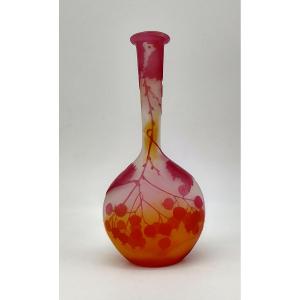 Etablissements Gallé (1904 - 1936) - Soliflore à décor d'ampélopsis (sorte de vigne vierge)