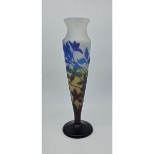 Etablissements Gallé (1904–1936) - Vase Decorated With Blue Clematis.