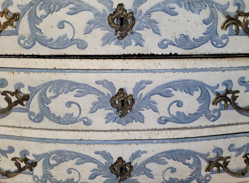 Commode de style Louis XV peinte-photo-2