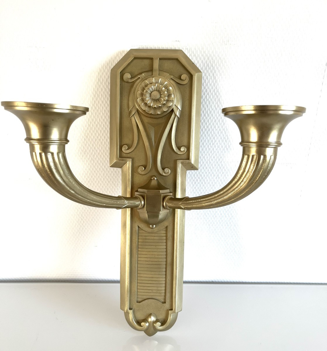 Four Art Deco Wall Sconces In Gilt Bronze - Circa 1930