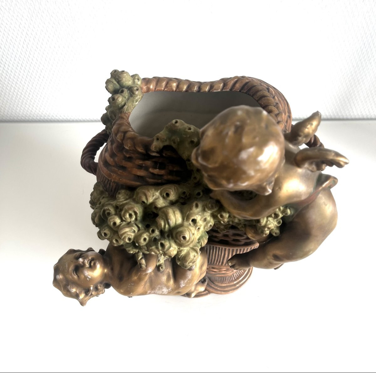 Amphora-photo-1