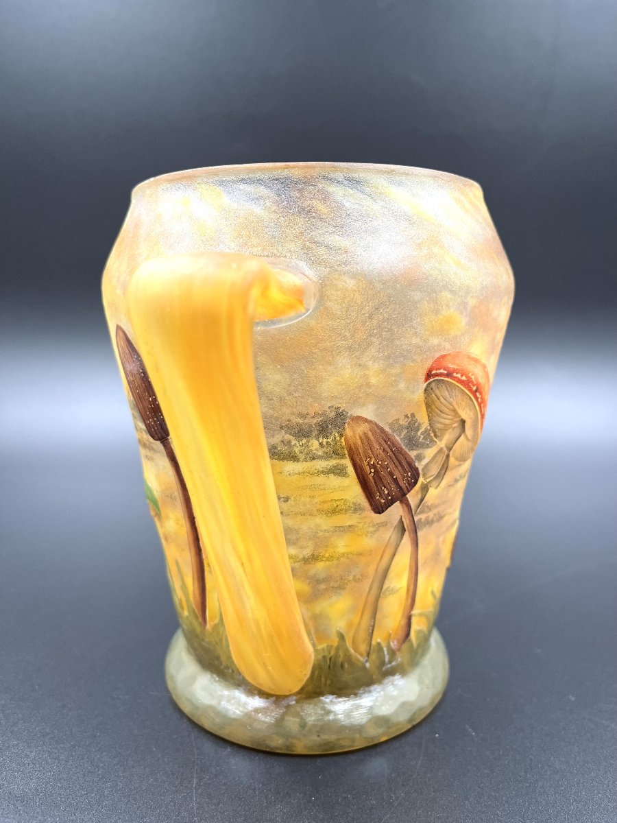 Daum Nancy – Mushroom Vase, Ca. 1907-photo-3