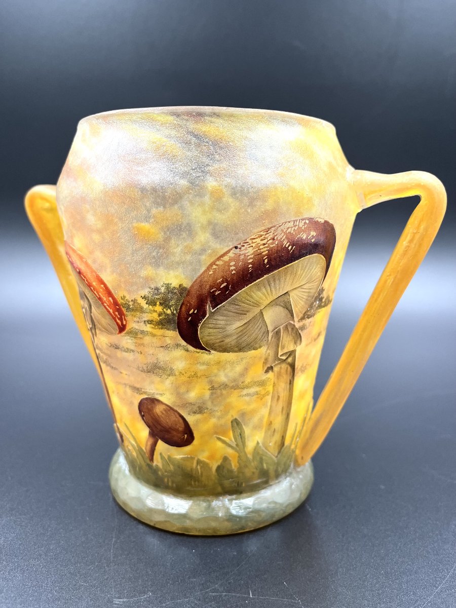 Daum Nancy – Mushroom Vase, Ca. 1907-photo-1
