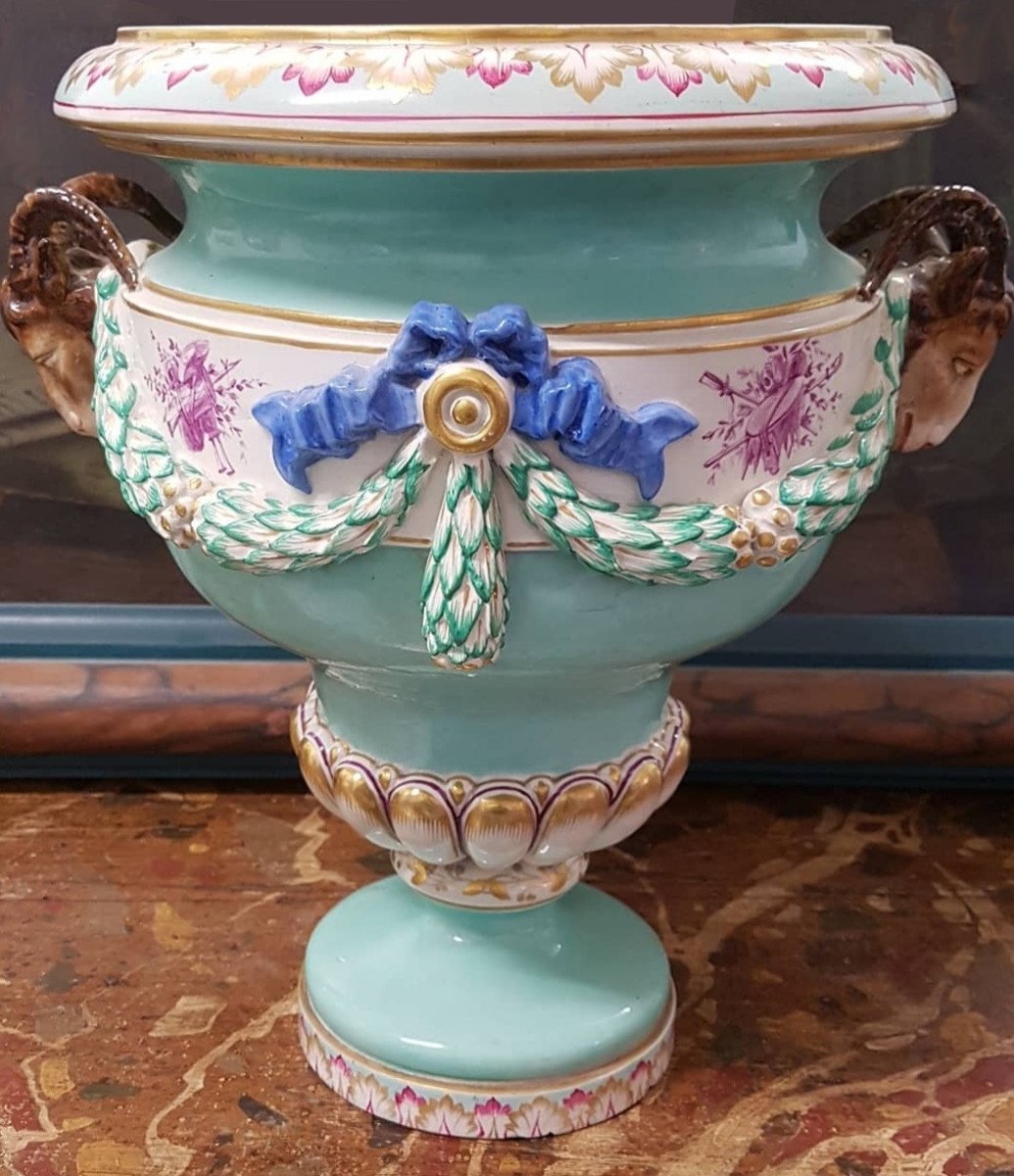 Grand vase En Porcelaine Fin XIXe