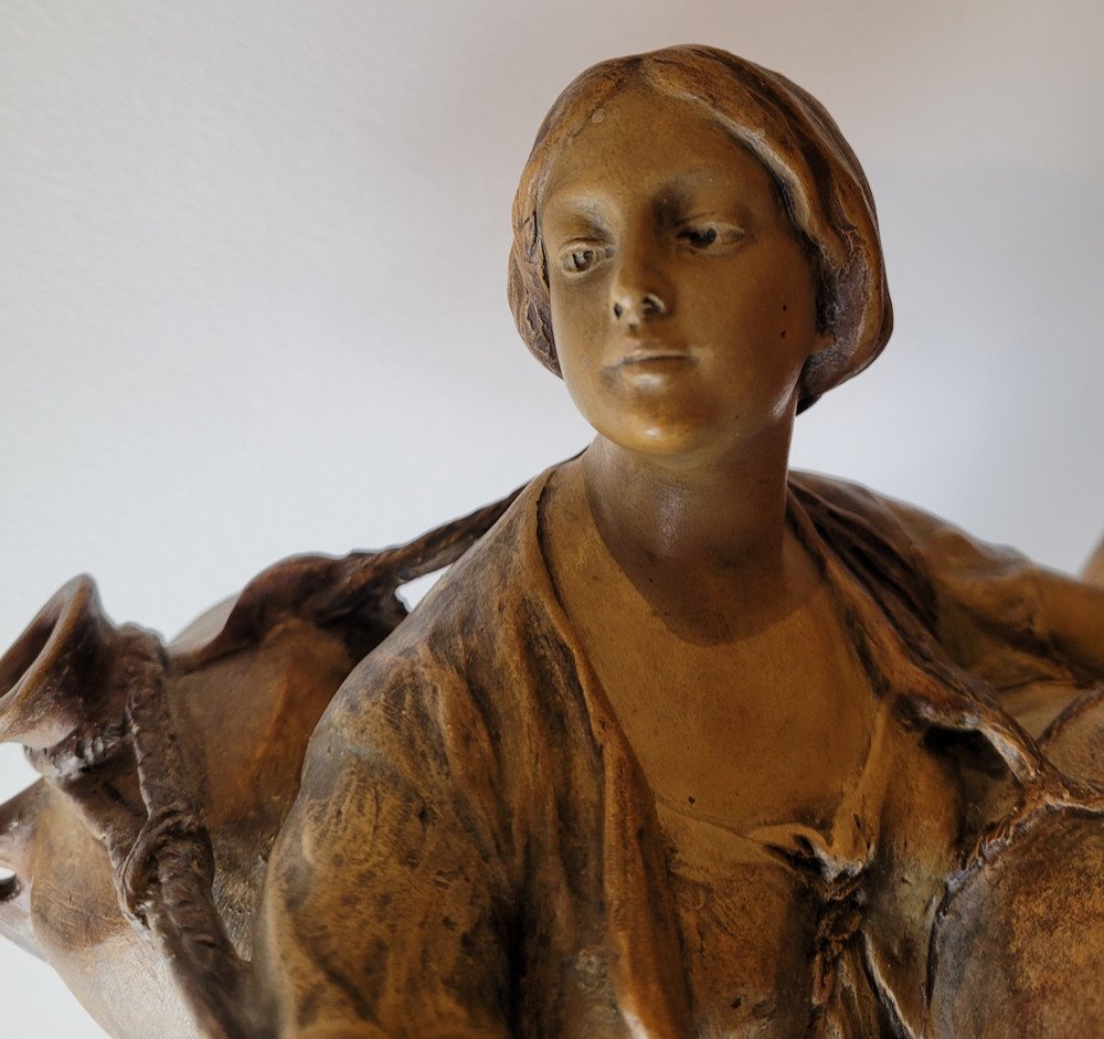 Goldshider Terracotta Sculpture-photo-2