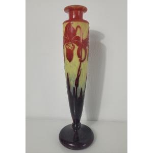 Vase Charles Schneider pour le Verre Français 