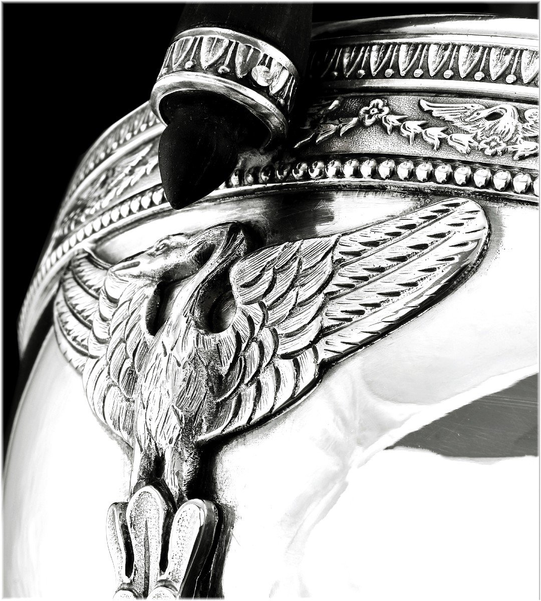Charles FORGELOT : Théière en Argent Massif Minerve Style Empire Cygnes, Aiglon c.1900-photo-2