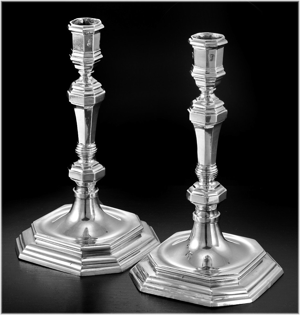 Pierre-luc Bouvier: Rare 18th Century Pair Of Sterling Silver Candlesticks - Trévoux 1714-44-photo-5