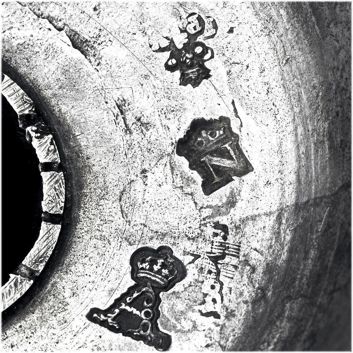 Pierre VALLIERES : Rare Paire de Flambeaux en Argent massif XVIIIème PARIS 1776-photo-3