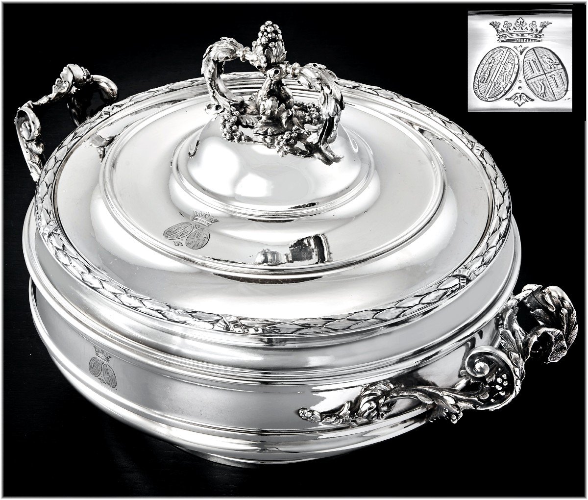 Odiot : Large Covered Vegetable Tureen In Sterling Silver - Coat Of Arms Marquis Crown