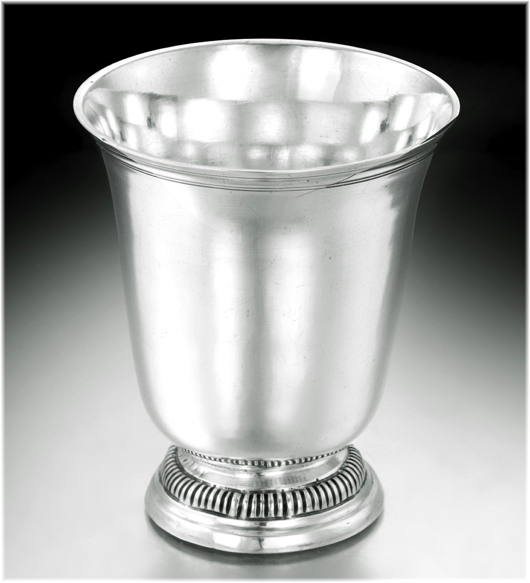 JOUETTE : Grande Timbale tulipe en Argent massif - Champagne, SAINTE-MENEHOULD 1764-66