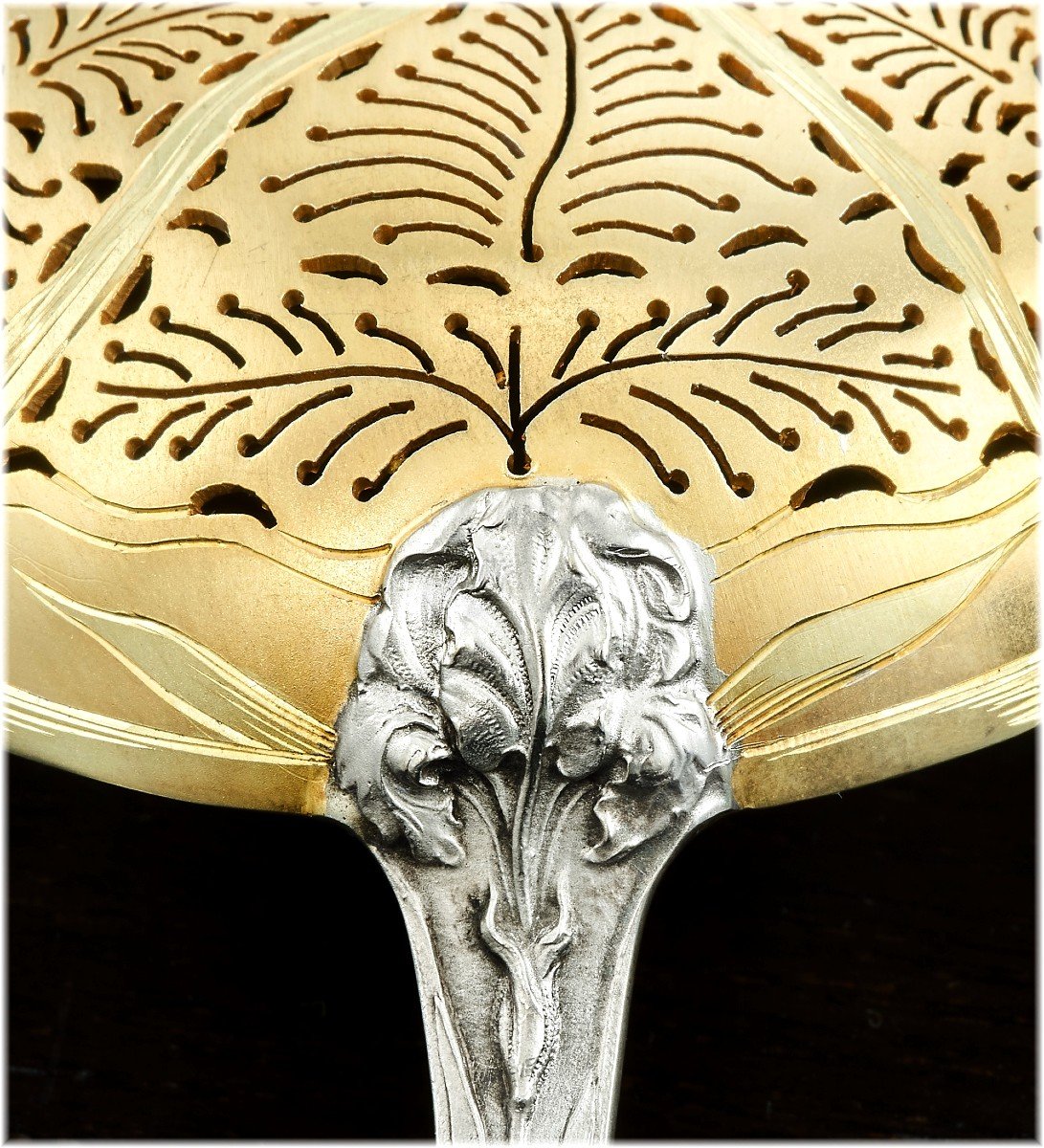 Puiforcat : Art Nouveau Vermeil Sterling Silver Strawberry Serving Set - Iris Pattern -photo-5