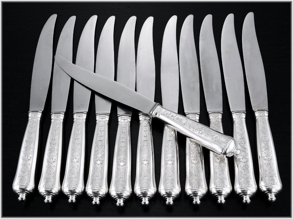 PUIFORCAT : Service 12 Couteaux de Table en Argent massif Style Régence modèle "SOUBISE"-photo-2