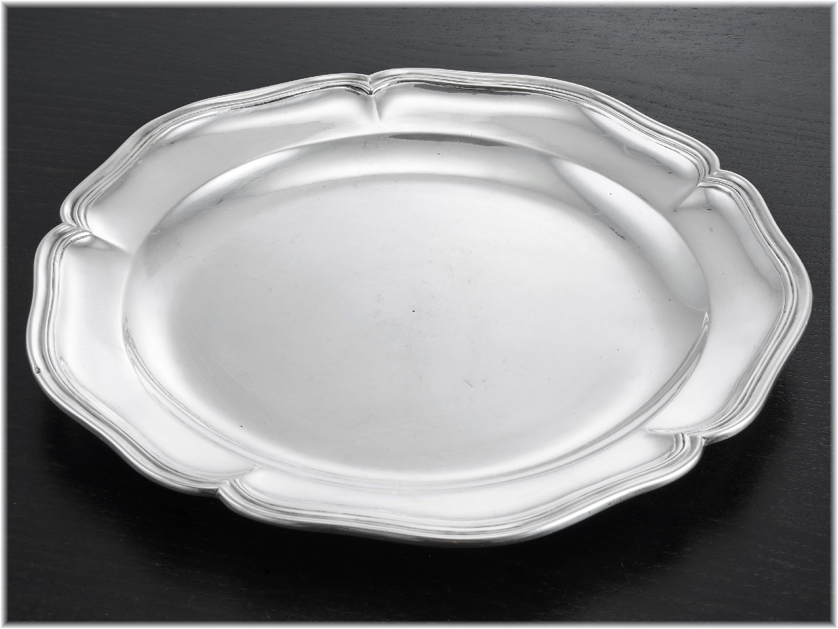 François-Luc BOUVIER : Rare Plat rond en Argent massif XVIIIème - TREVOUX 1751-70