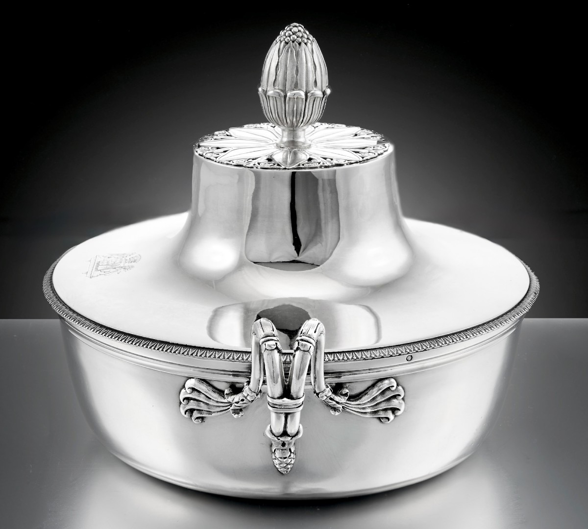 J B C Odiot: Rare Empire Era Sterling Silver Tureen - Coat Of Arms-photo-3