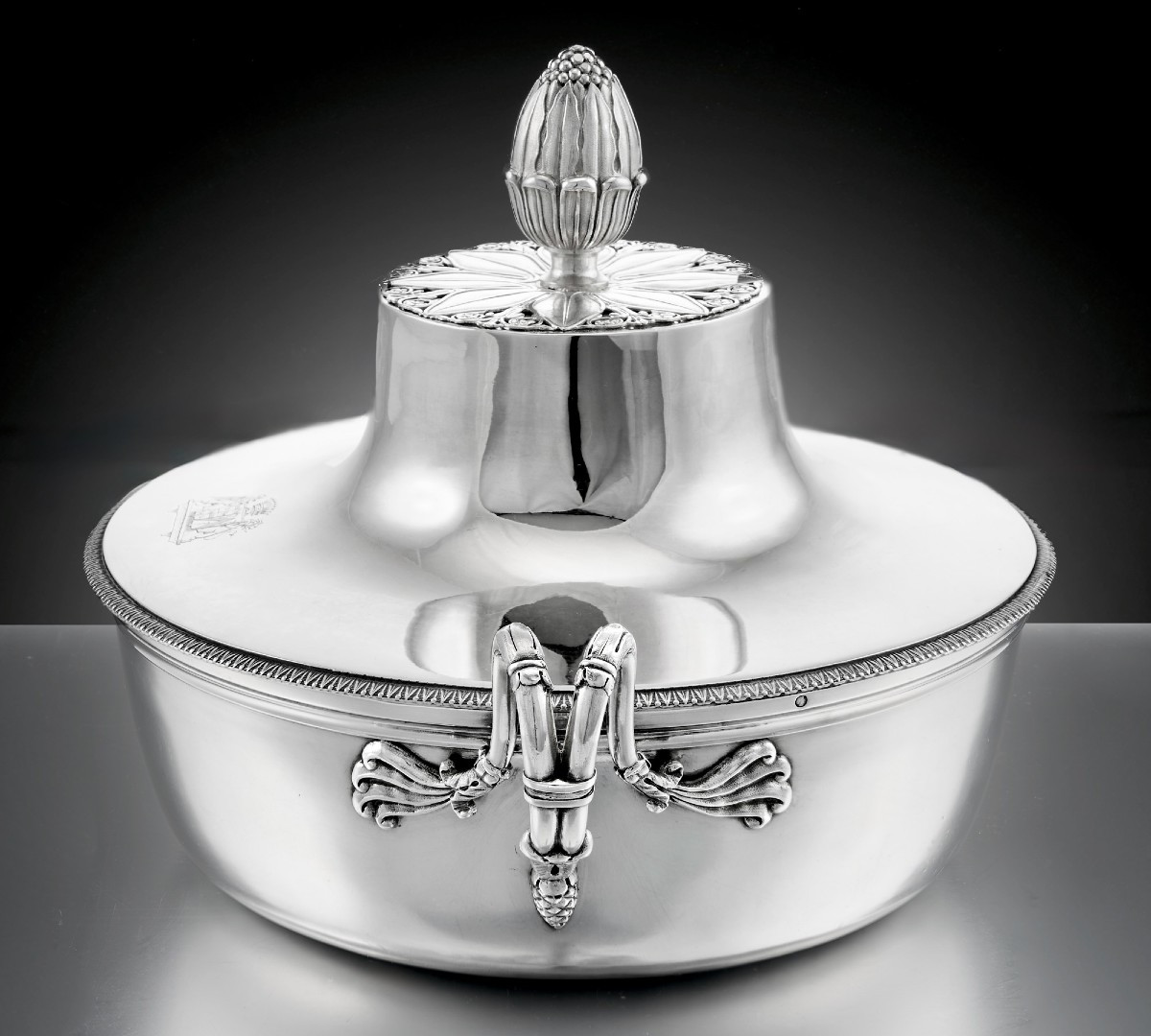J B C Odiot: Rare Empire Era Sterling Silver Tureen - Coat Of Arms-photo-3