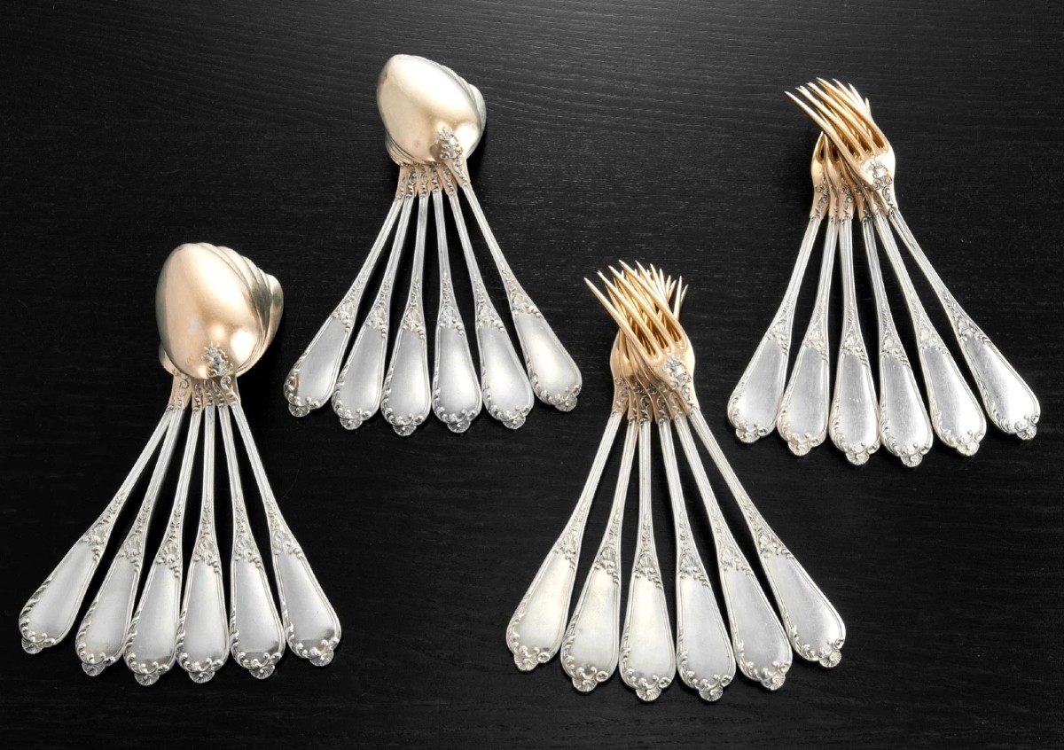 HENIN & COMPERE : Ménagère / Service à Desserts en Argent massif Vermeil 24pcs