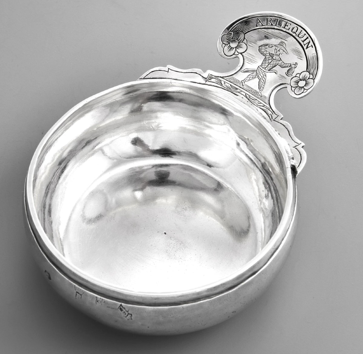 LAMOUREUX : Rare Taste-Vin en Argent Massif ROUEN 1784 décor ARLEQUIN-photo-3