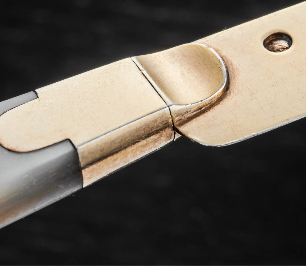 Simon Salmon: Mother-of-pearl, Vermeil Sterling Silver And Gold Knife Set, Empire Period-photo-1