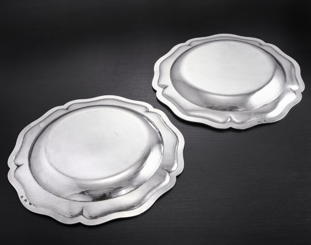 VALLIERES : Rare Paire de grands Plats argent massif XVIIIème PARIS 1769 ARMOIRIES-photo-2