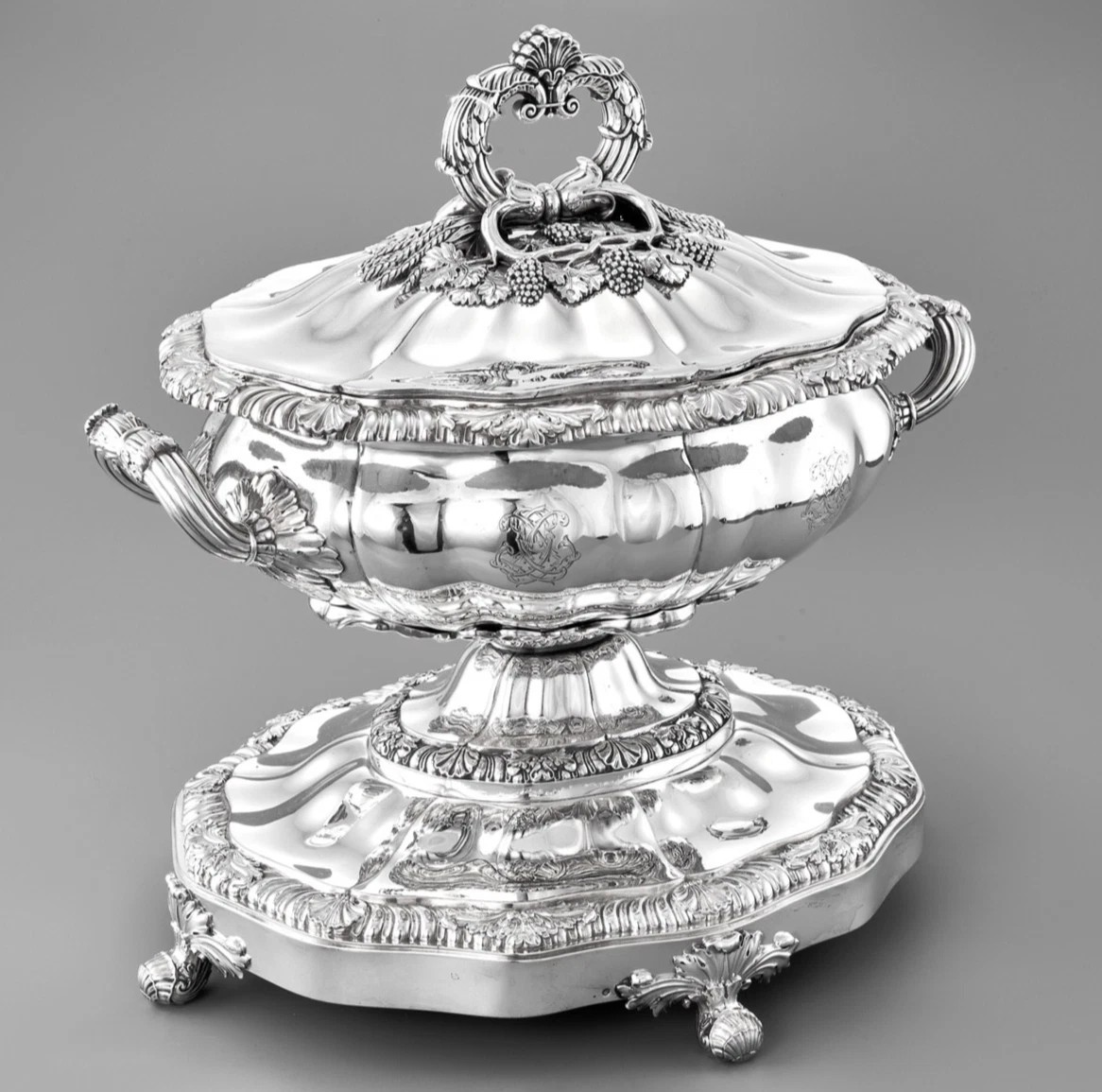 LEBRUN : Rare Soupière / Centre de Table ép. Charles X en Argent massif 7,26 kg-photo-4