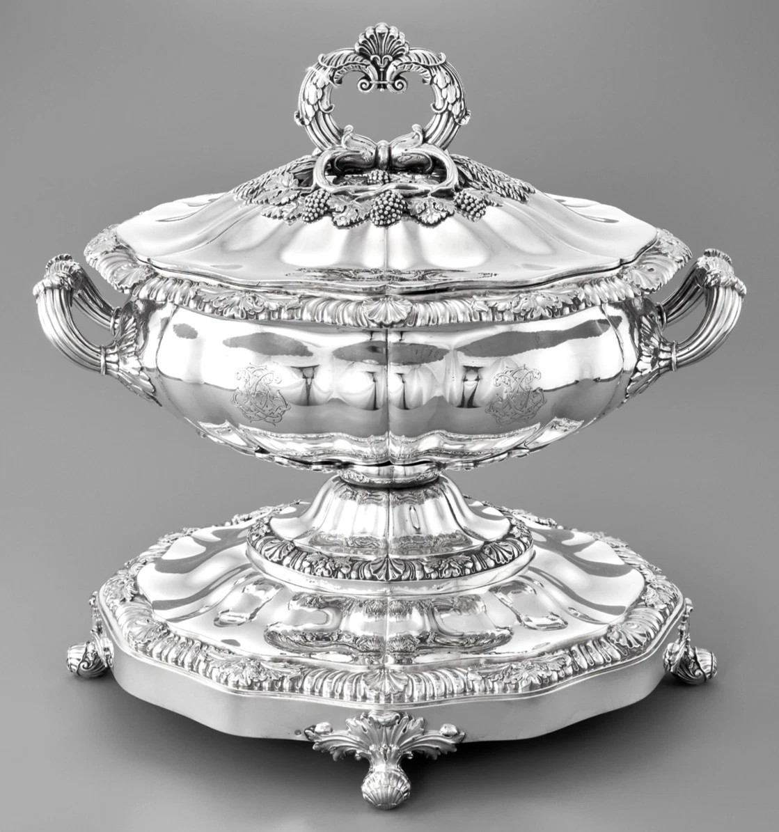 LEBRUN : Rare Soupière / Centre de Table ép. Charles X en Argent massif 7,26 kg
