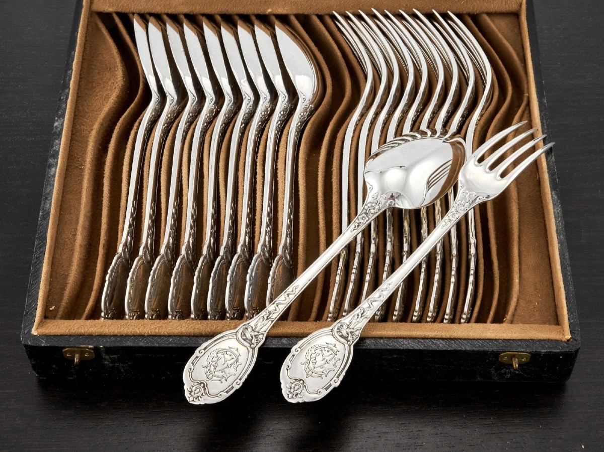 SOUFFLOT : Ménagère 10 Couverts de Table en Argent massif mod. François Ier DRAGONS-photo-5