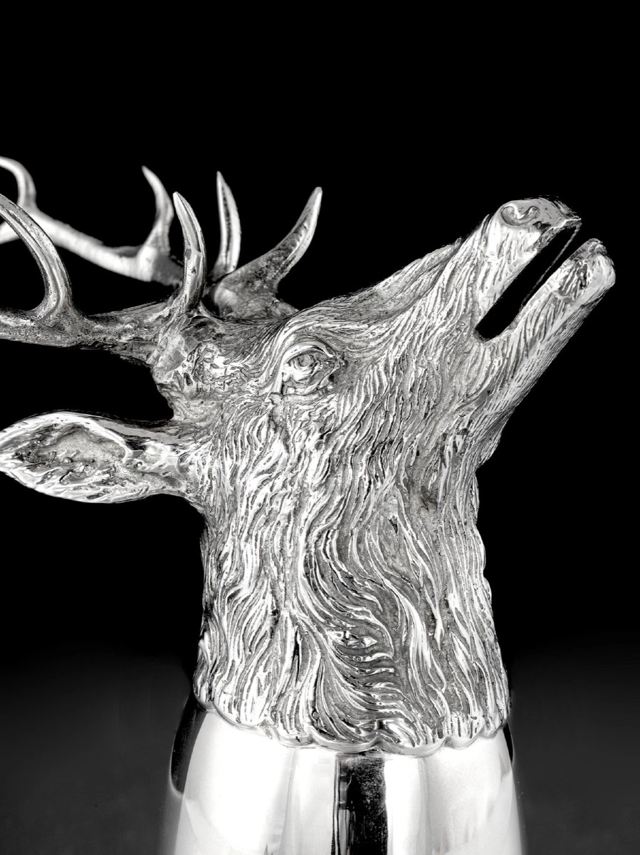 Gucci : Solid Silver Hunting Stirrup Cup - Stag's Head Design-photo-1