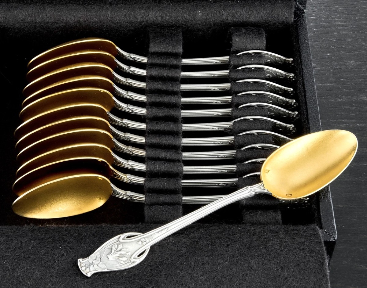 Soufflot : Rare Art Nouveau Set Of 12 Vermeil Sterling Silver Spoons Cyclamen Pattern