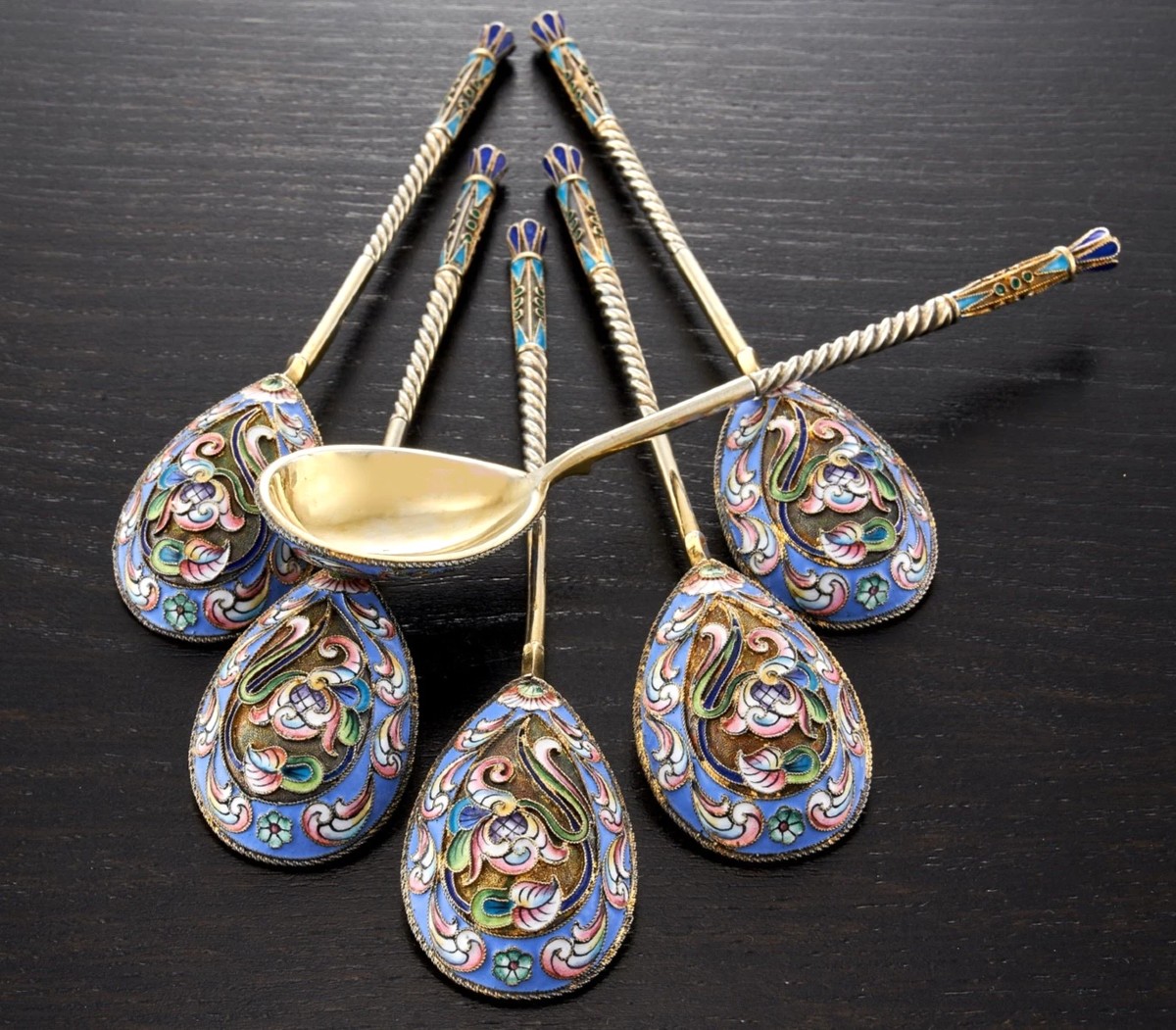 Dimitri Nikolaiev: Russian Set Of 6 Solid Silver, Vermeil And Enamelled Spoons Moscow 1908-photo-2