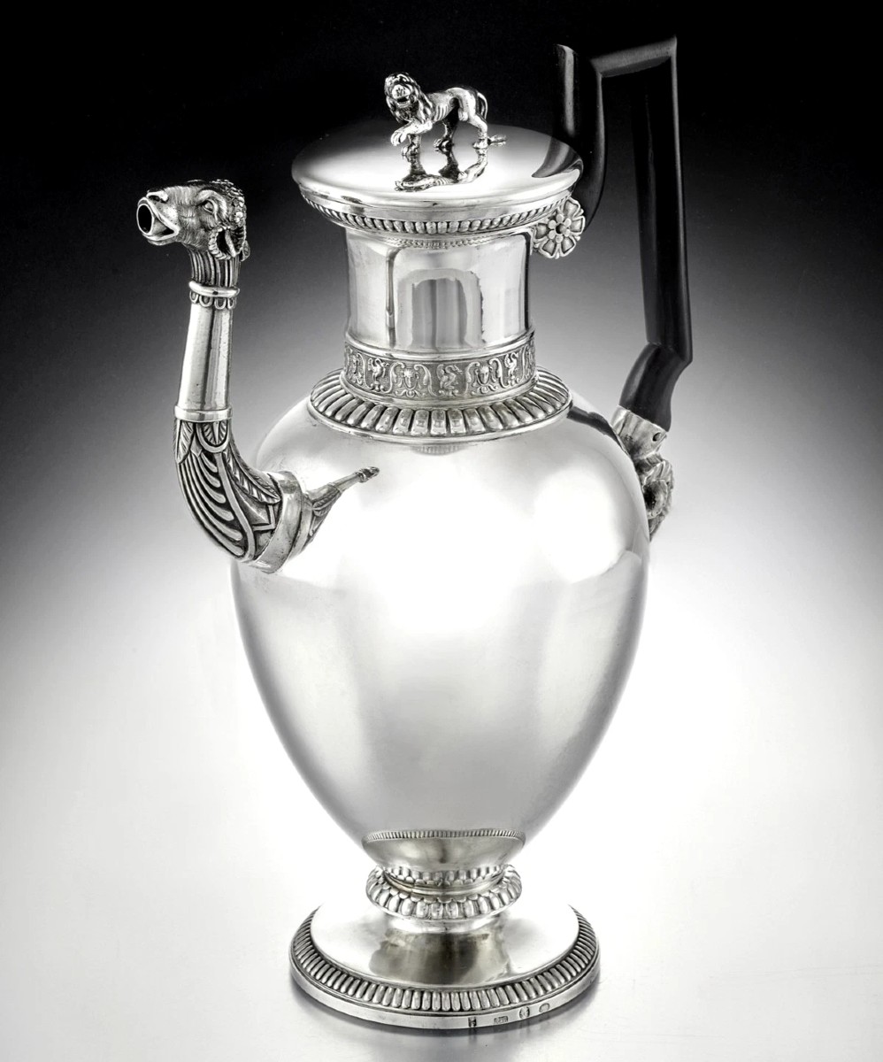 Rare Cafetière en Argent massif début XIXème Tête de Bélier LION