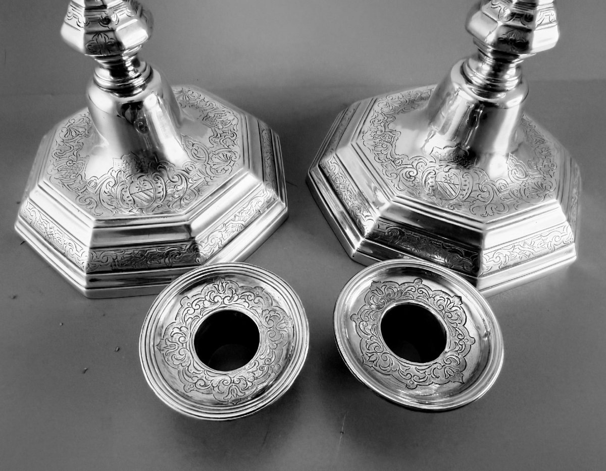 SIBERT : Paire de Flambeaux en Argent massif AIX 1746 décor Mascarons ARMOIRIES-photo-1