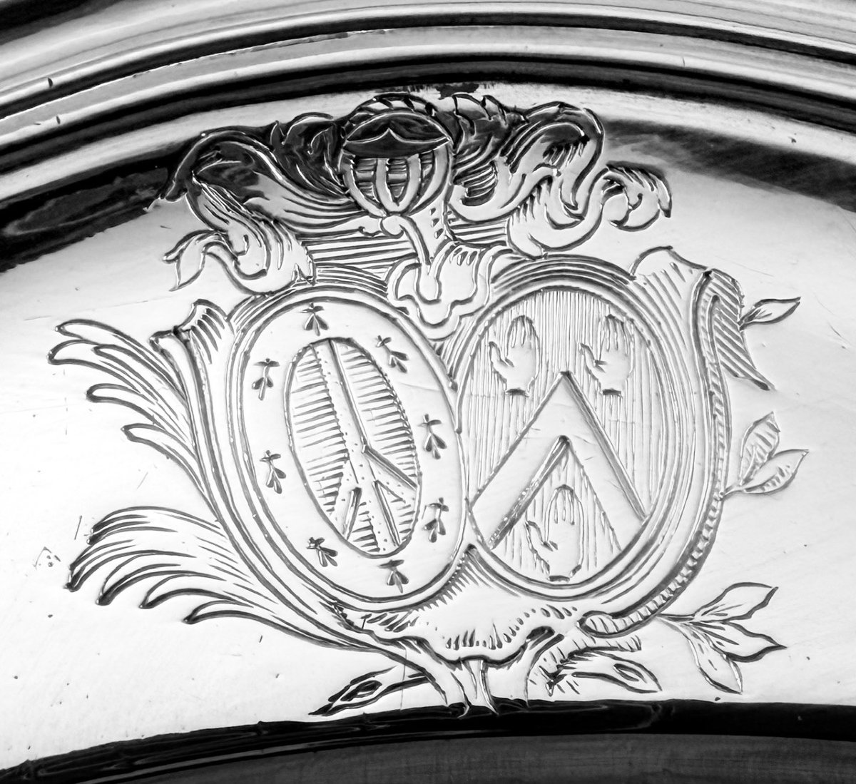 PONTUS : Rare Plat Argent massif XVIIIe Armoiries Heaume LILLE 1768-69-photo-2