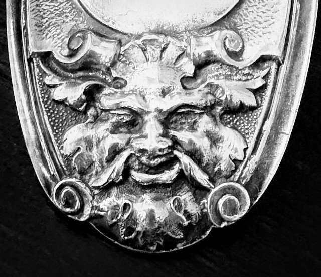 Stunning Mascaron Silver Cheese/foie Gras Knife-photo-2