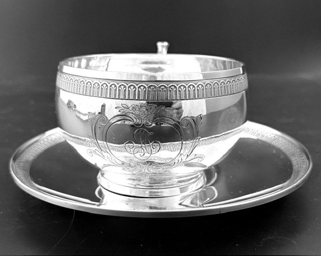 LADOUCETTE & GAVARD :  Service "Dejeuner" Tasse/ Soucoupe en Argent