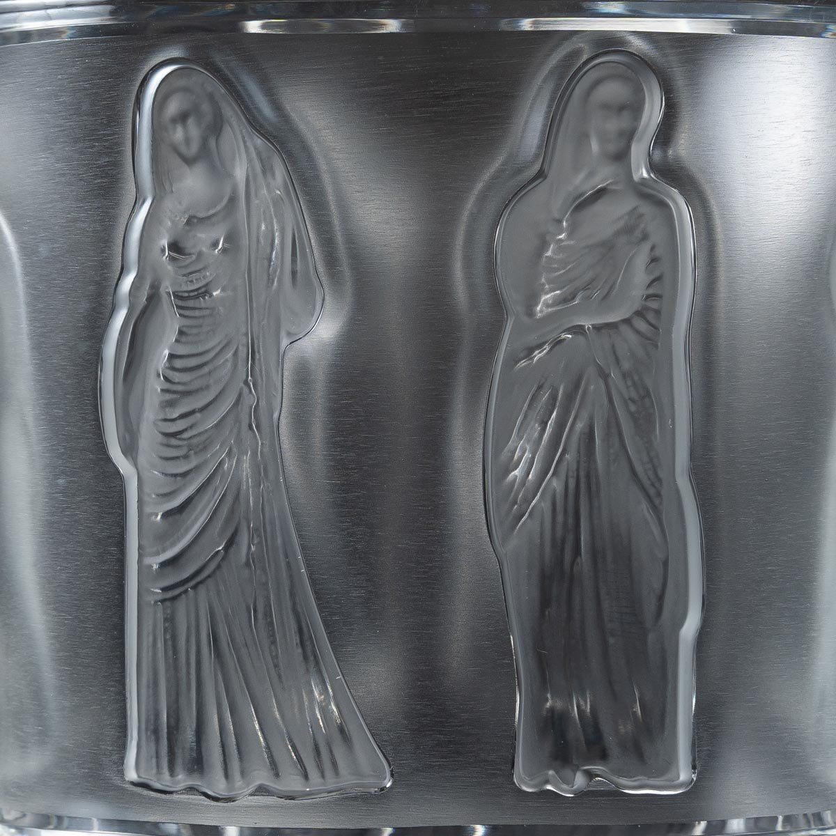 Lalique France, Whiskey Decanter Model "antique Women" Created By Marc Lalique-photo-2