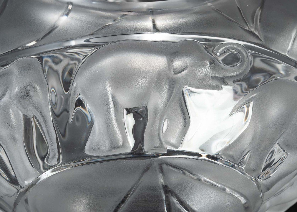 Maison Lalique, "borneo" Vase Created By Marie Claude Lalique (descendant Of René Lalique)-photo-4