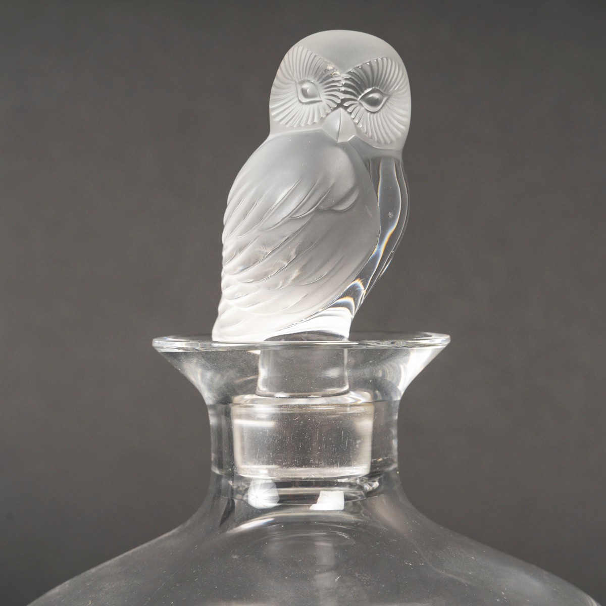 Maison Lalique Carafe Hulotte, Création de Marie-Claude Lalique , descendante de René Lalique-photo-1