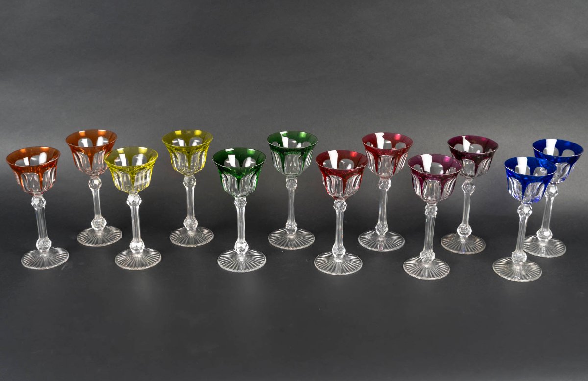 Cristallerie Saint Louis, 12 verres de type Roemer,  modèle DEWEY