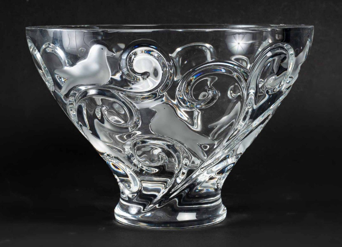 Lalique, Verone Vase