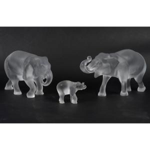 Maison Lalique Elephant Family Sumatra