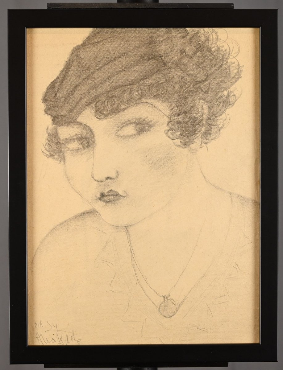 Armand Henri Nakache (1894 - 1976): Portrait Of A Woman With A Pendant-photo-2
