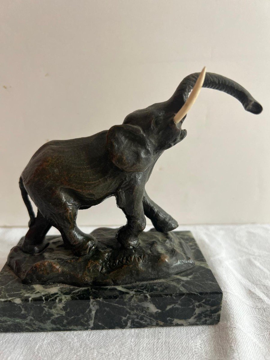Statue Bronze éléphant Signé Illisible. -photo-4