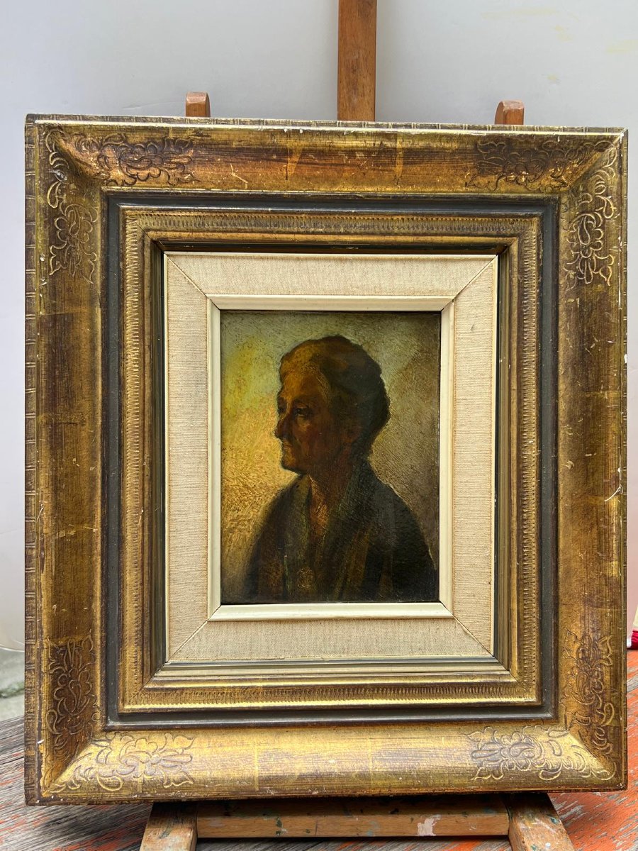 Painting Portrait Of A Woman, Signed On The Back. -photo-3