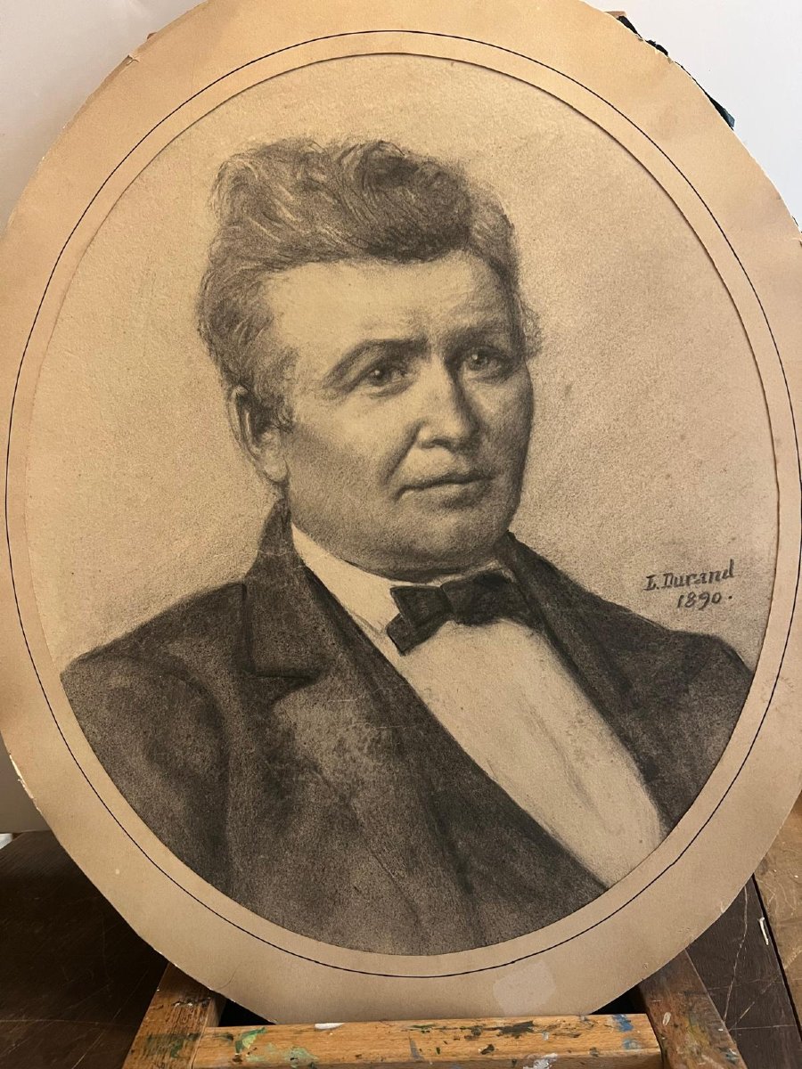 Tableau Portrai d'homme Signé,  L.   Durand  1890,  Fusain sur papier. -photo-2