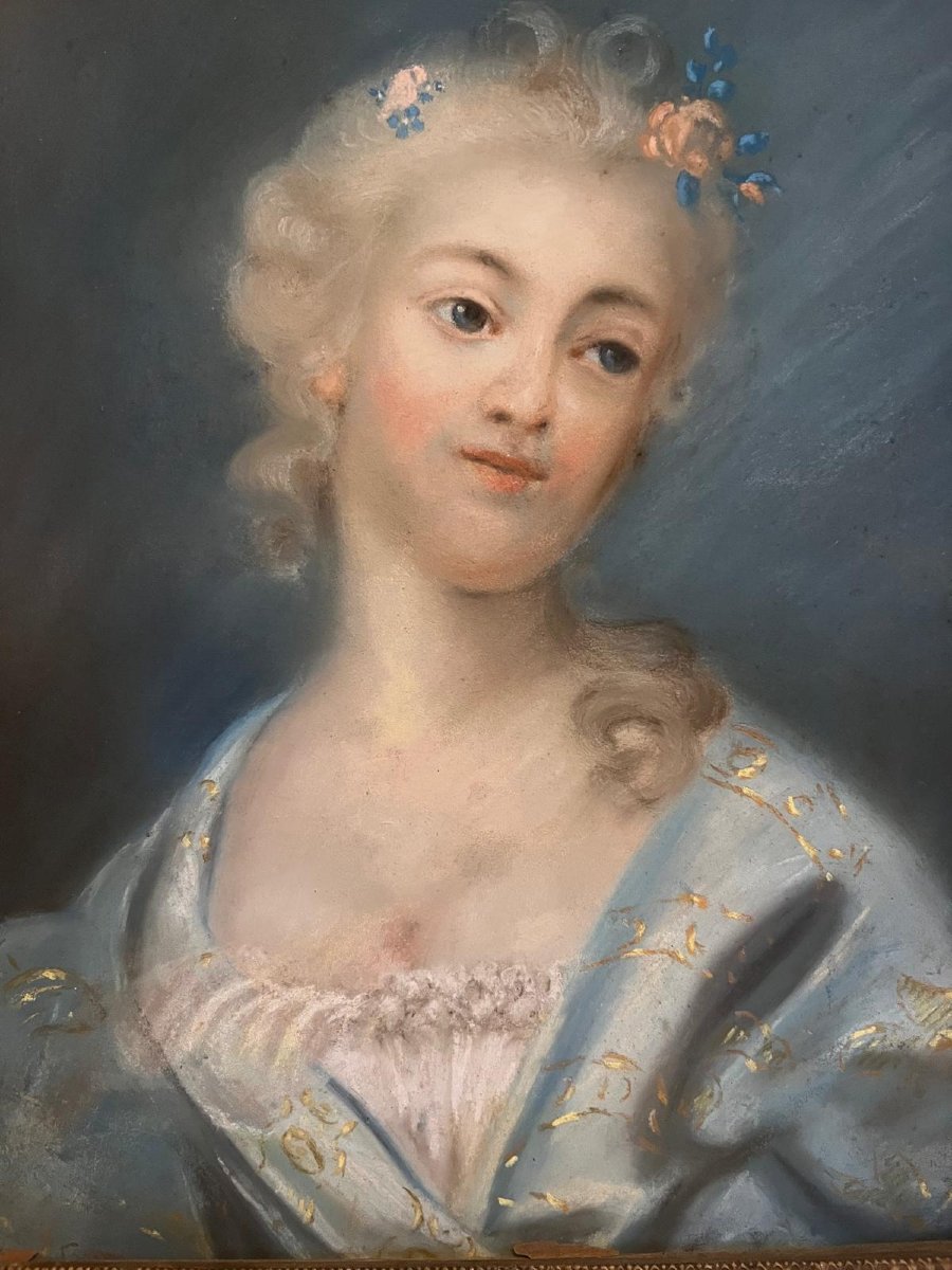 Tableau   Portrai  jeune  fille  Pastel sur Carton. -photo-2