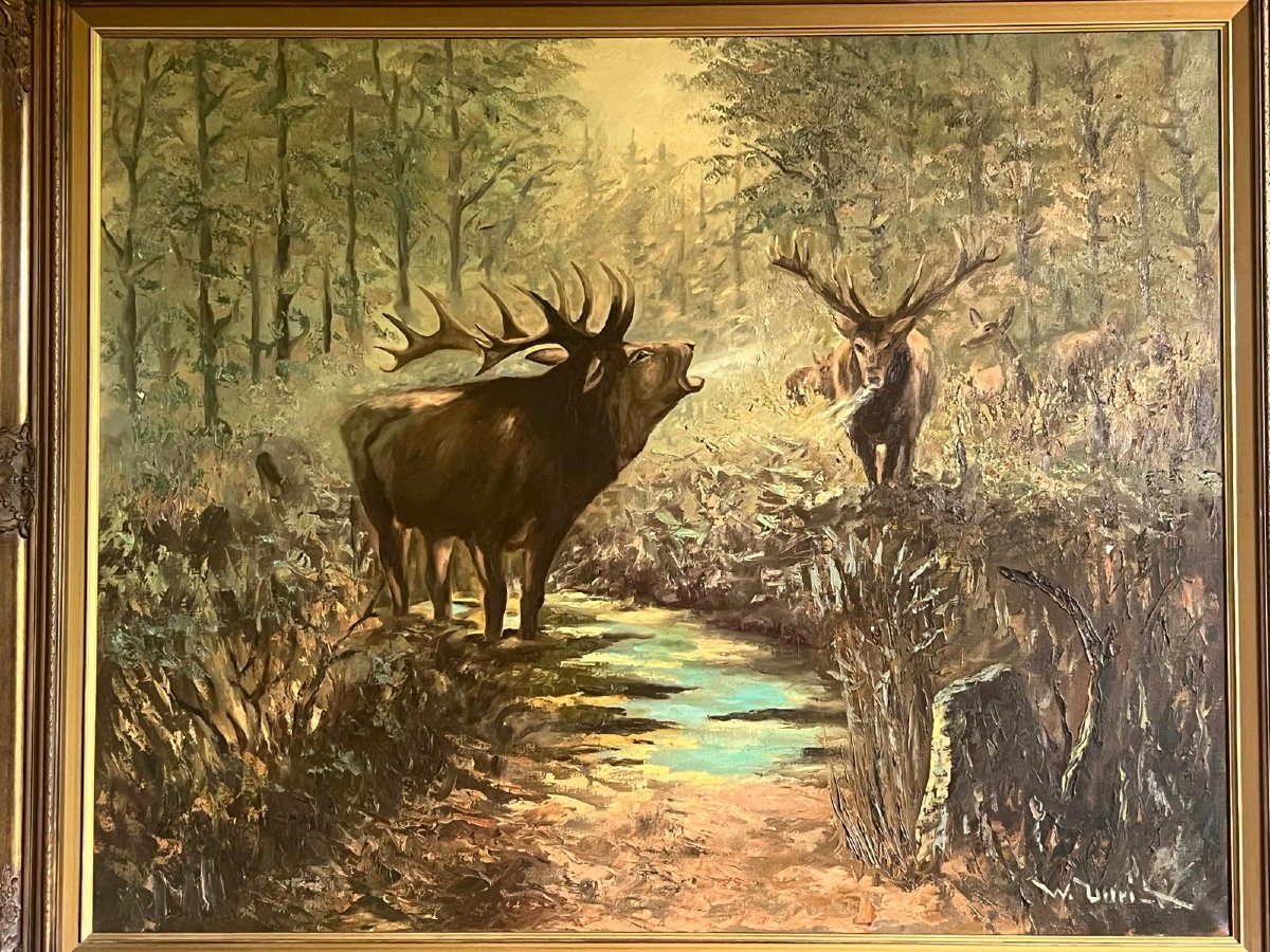 Tableau  sous bois, Cerfs et Biches pendant le Brame, Signé Illisible. -photo-2